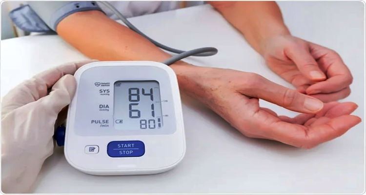 Low Blood Pressure Symptoms (What Are Its Signs?)