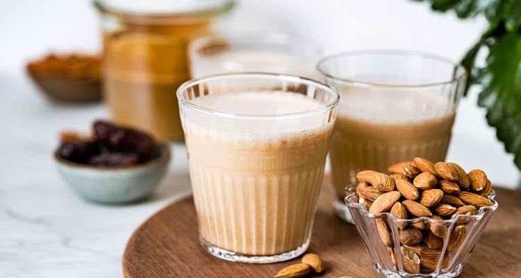 Almond Milk Calories And Health Benefits   Amond Milk Calories 